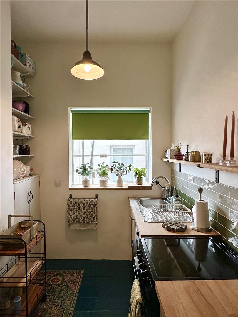 1 bed property in Laton Road, Hastings